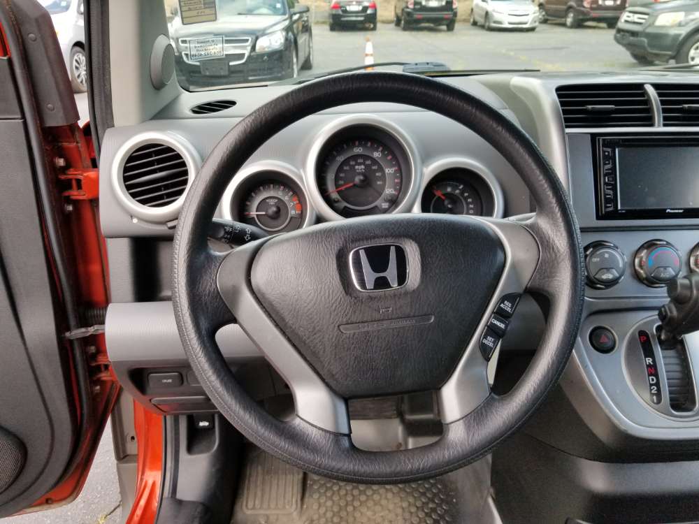 Honda Element 2003 Orange