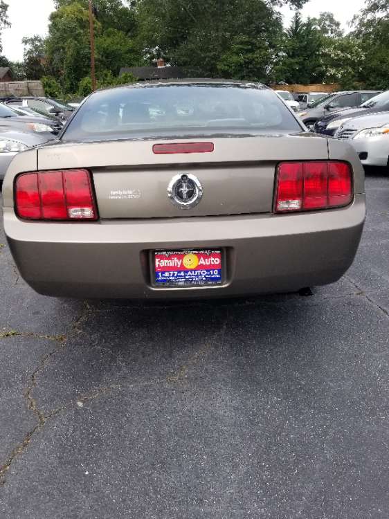 Ford Mustang 2005 Grey