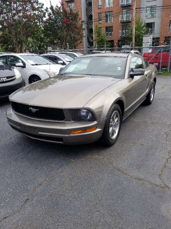 Ford Mustang 2005 Grey
