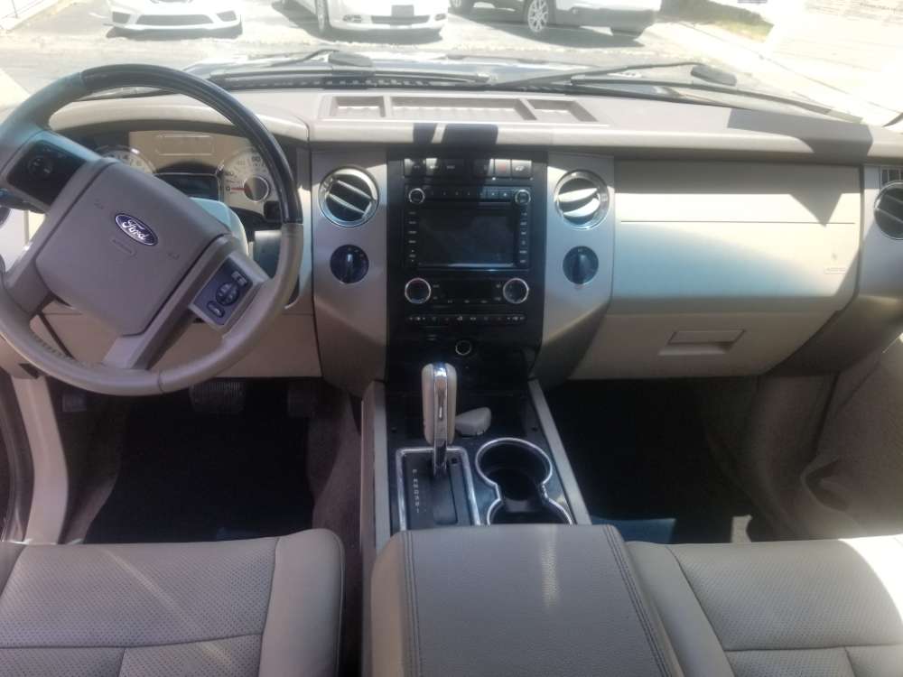 Ford Expedition 2014 Gray