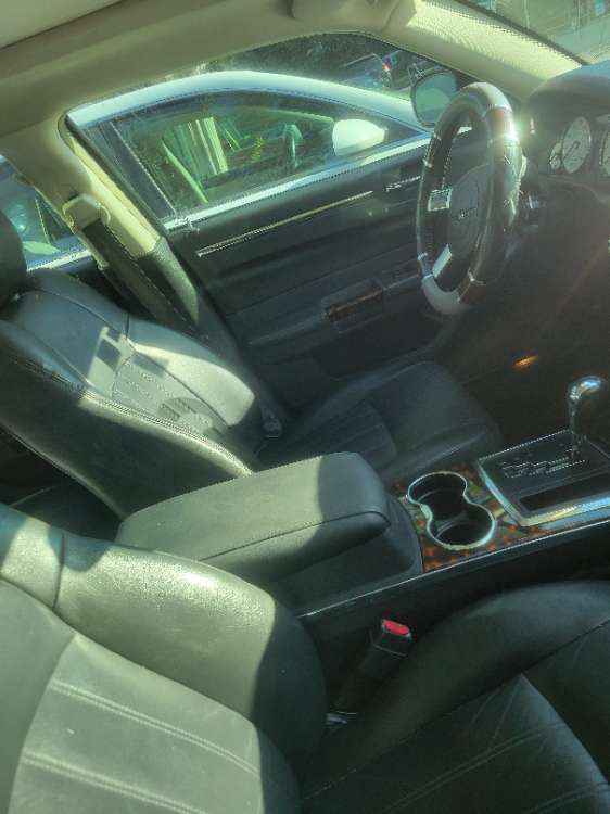 Chrysler 300C 2008 Gray