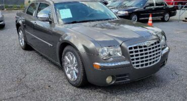 Chrysler 300C 2008 Gray