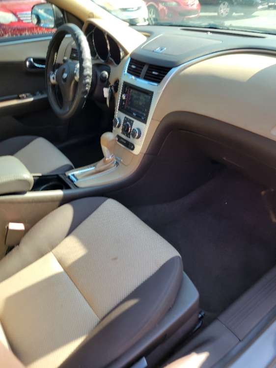 Chevrolet Malibu 2012 Brown