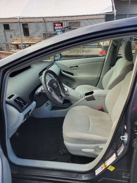 Toyota Prius 2012 Gray