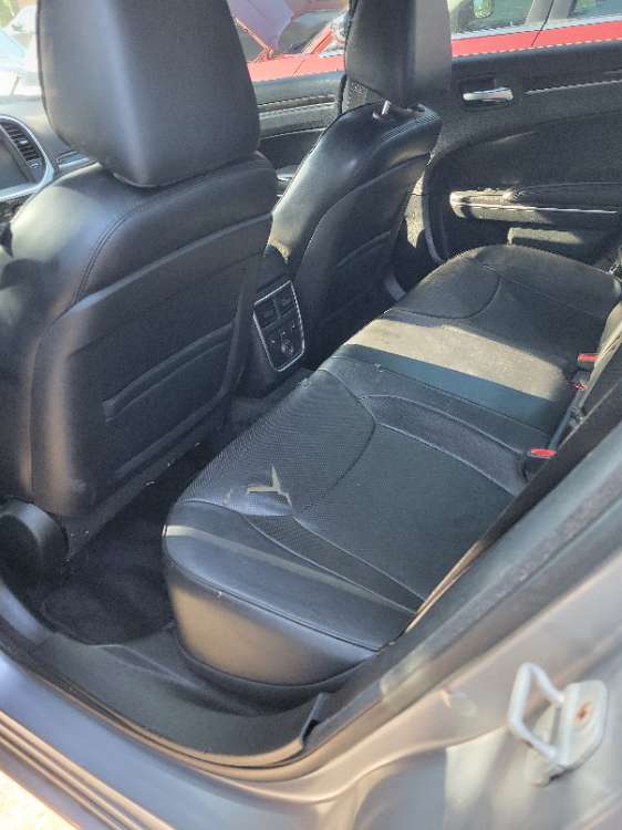 Chrysler 300C 2013 Silver