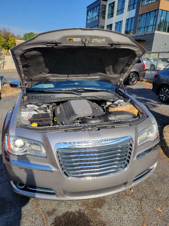 Chrysler 300C 2013 Silver