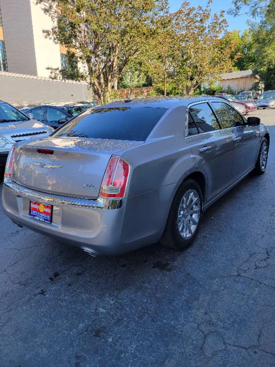 Chrysler 300C 2013 Silver