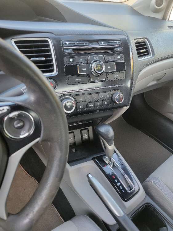 Honda Civic 2013 White