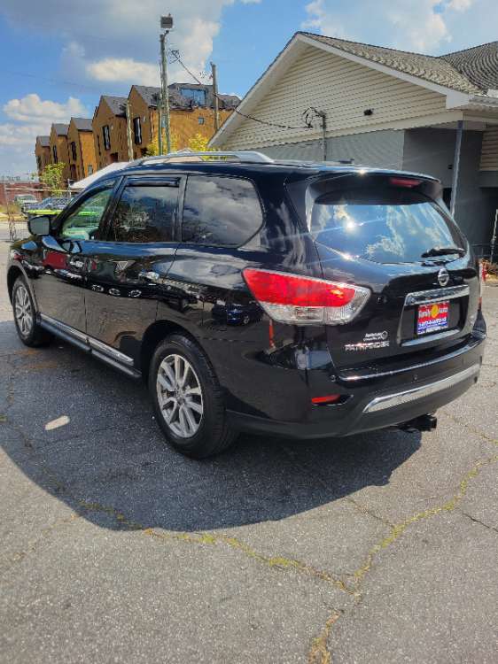 Nissan Pathfinder 2014 Black