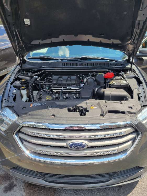 Ford Taurus 2016 Gray