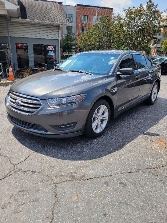 Ford Taurus 2016 Gray