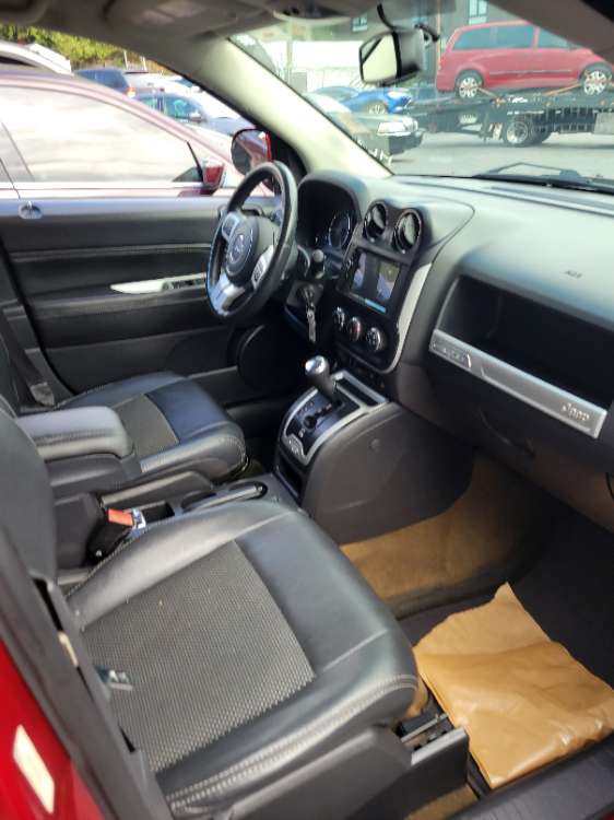 Jeep Compass 2016 Red