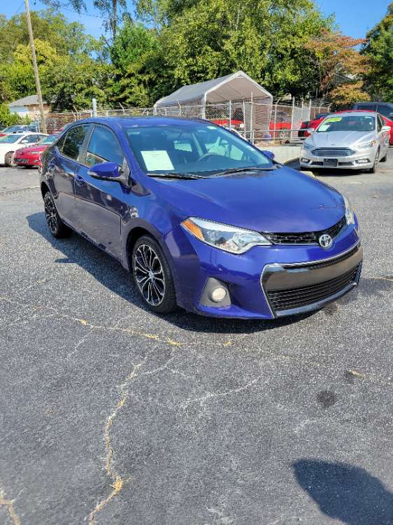 Toyota Corolla 2016 Blue