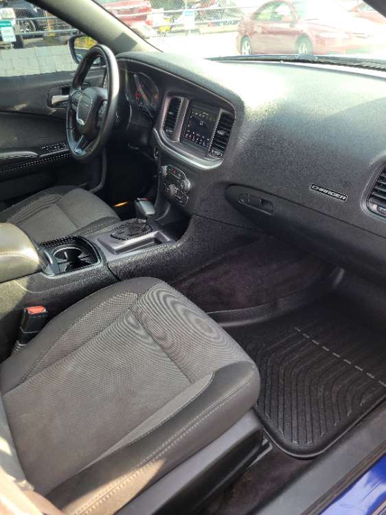 Dodge Charger 2018 Blue