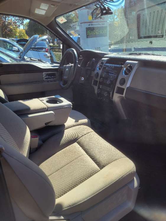 Ford F-150 2010 Black