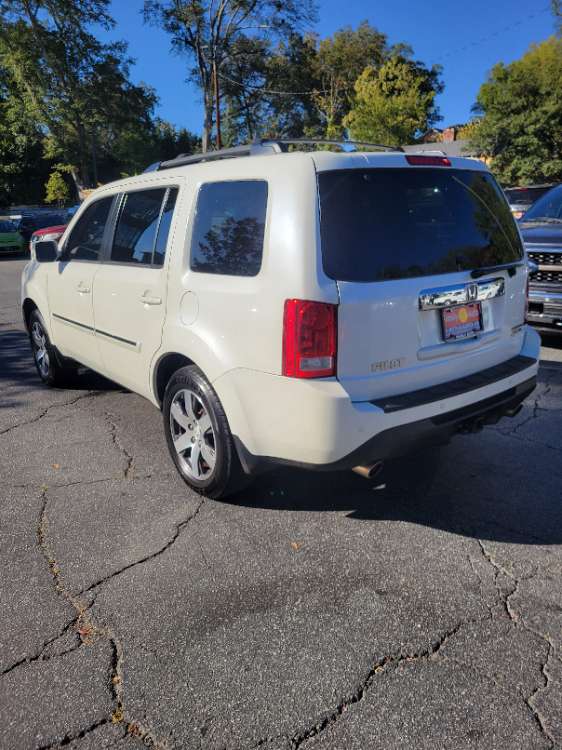 Honda Pilot 2012 White