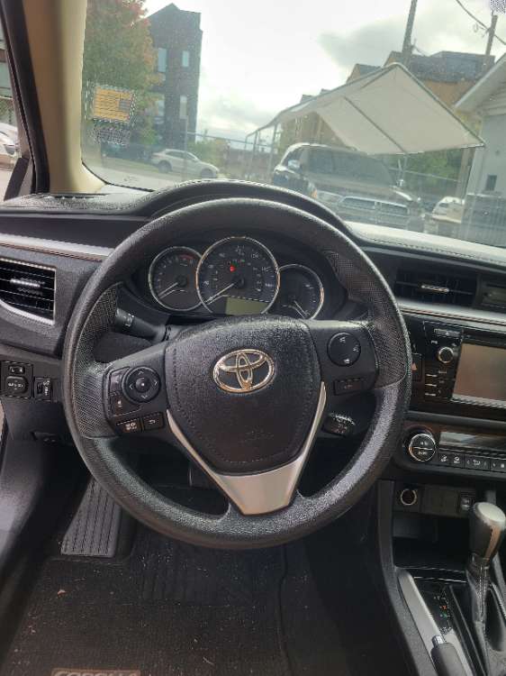 Toyota Corolla 2016 Tan