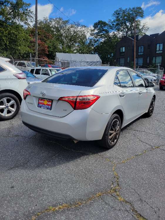 Toyota Corolla 2017 Silver