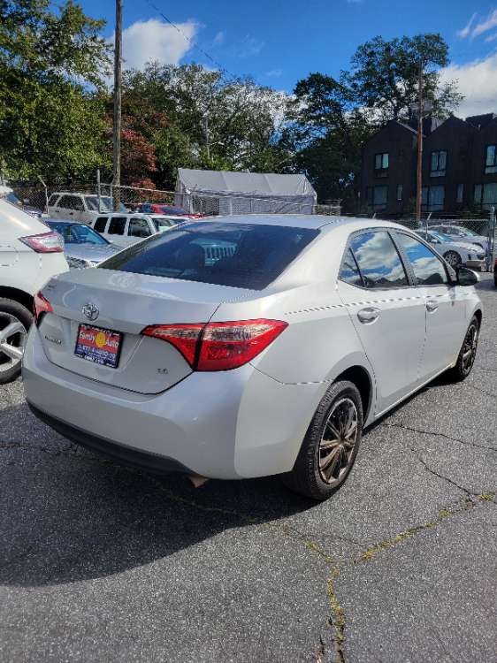 Toyota Corolla 2017 Silver