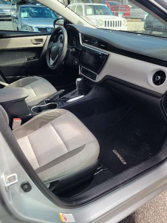 Toyota Corolla 2017 Silver