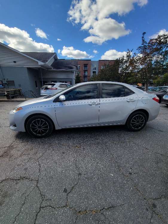 Toyota Corolla 2017 Silver