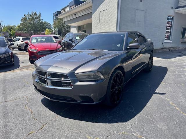 2014 Dodge Charger SE's photo